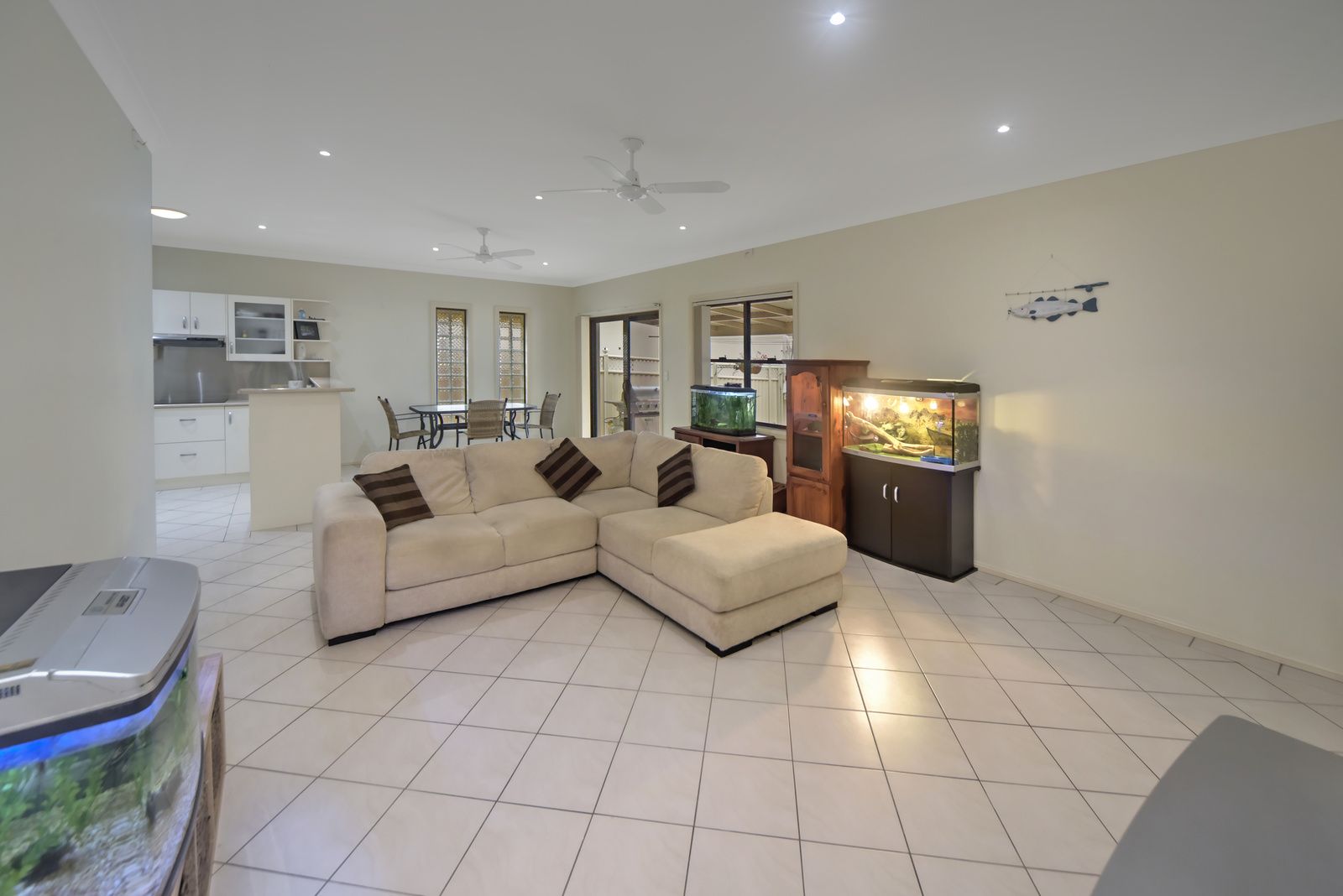 1 Magnolia Grove, Bomaderry NSW 2541, Image 1