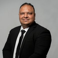 Anuj Phogat, Sales representative