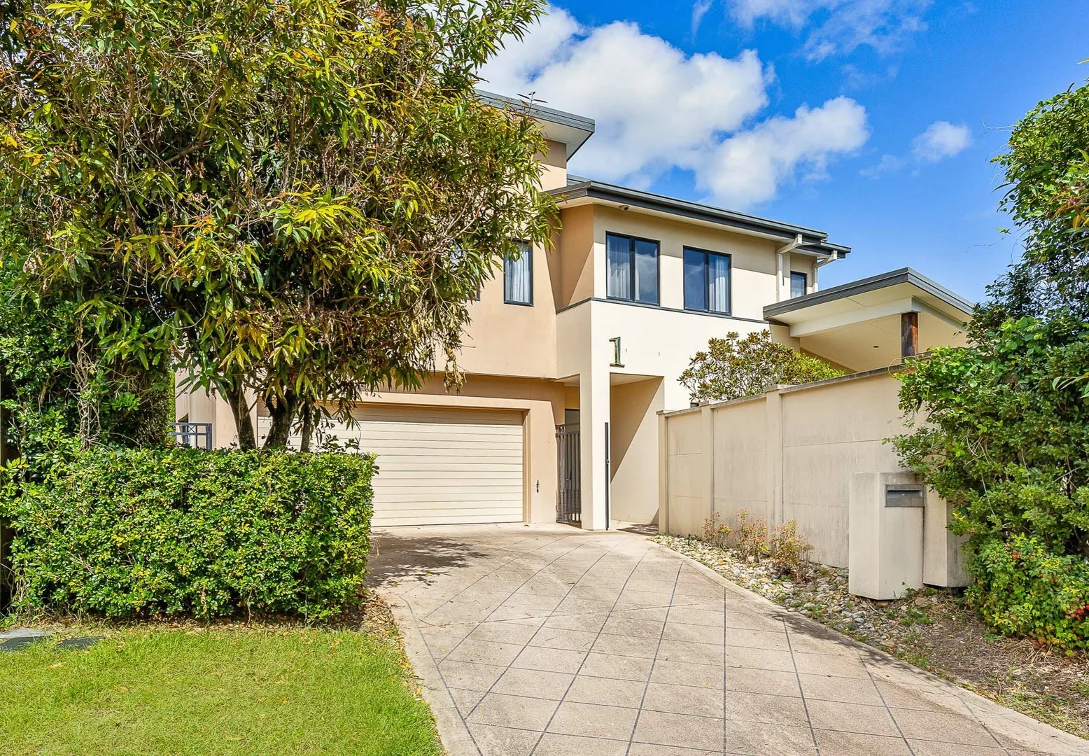 Additional image 2 of 1 Heights Drive, Robina QLD 4226
