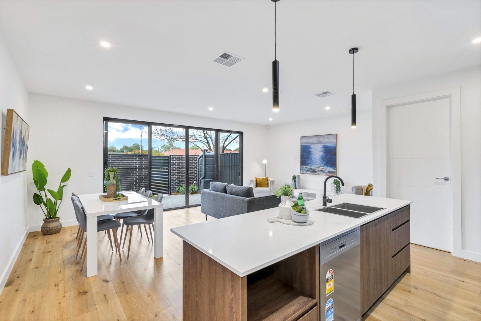 3 bedrooms House in 4/1A Miller Street GLENELG EAST SA, 5045