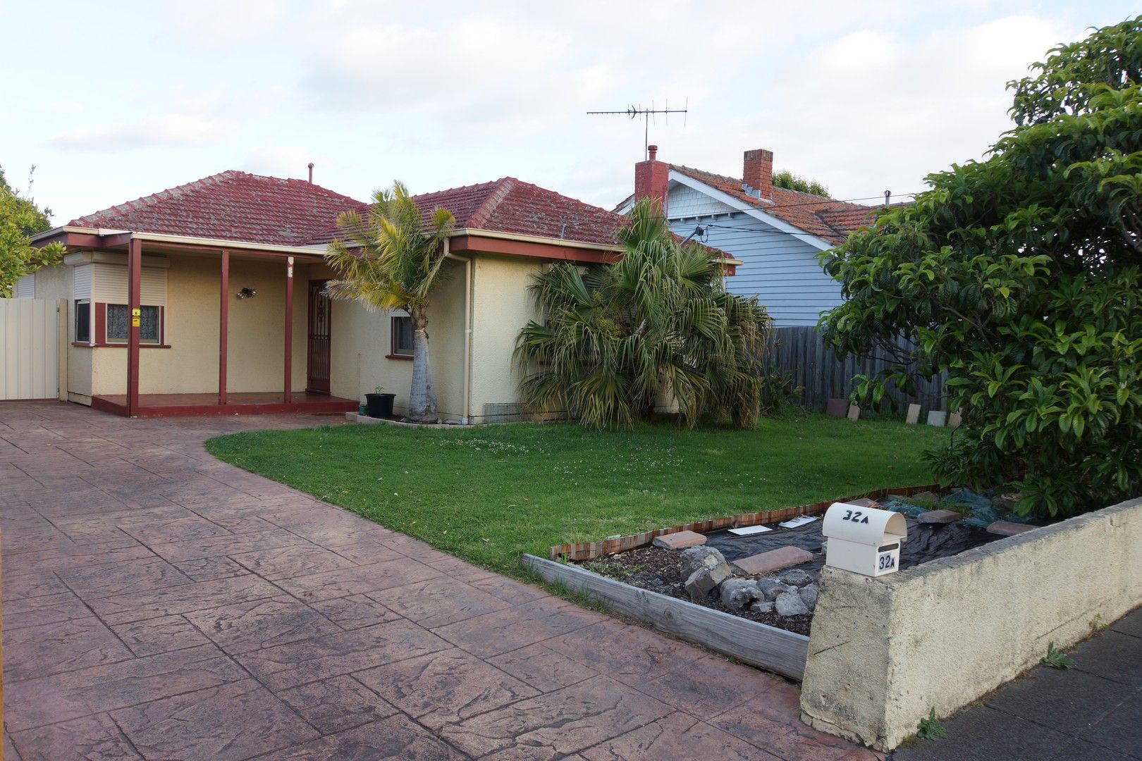 2 bedrooms House in 32a George Street OAKLEIGH VIC, 3166