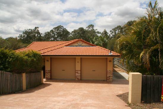 28 Colisa Crescent, Regents Park QLD 4118