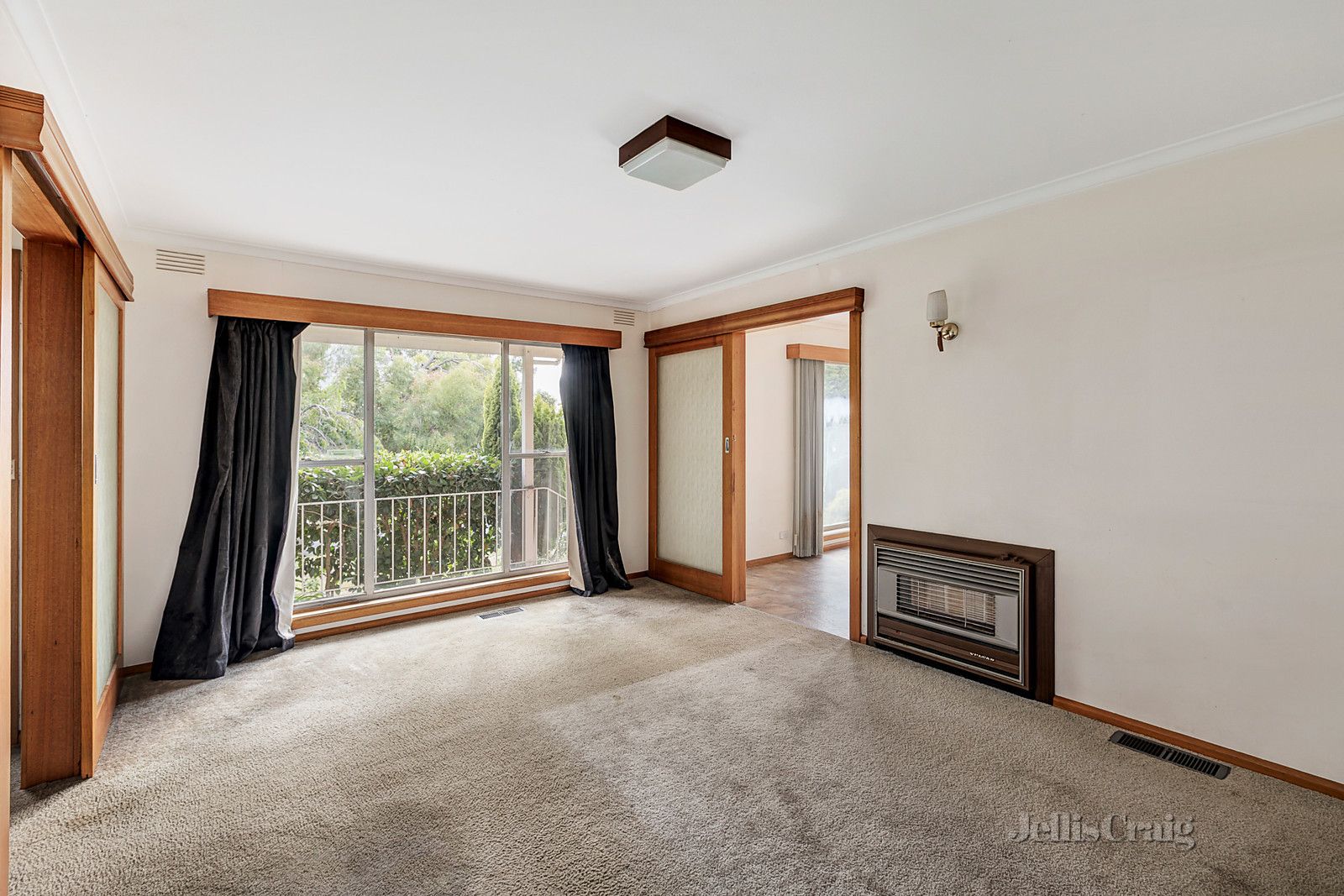 37 The Highway, Mount Waverley VIC 3149, Image 1