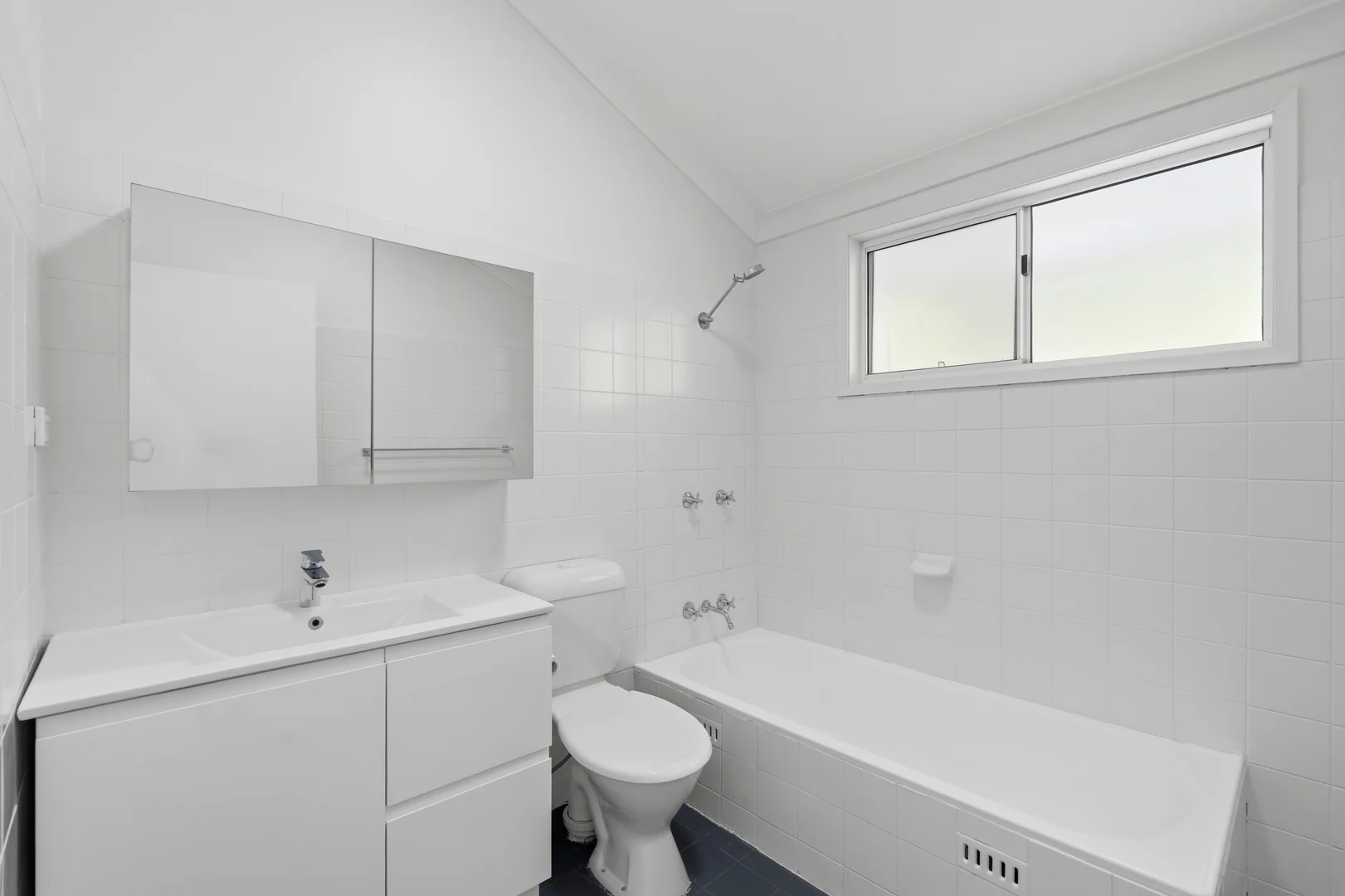 Additional image 9 of 12A Murrumbooee Place, Tascott NSW 2250