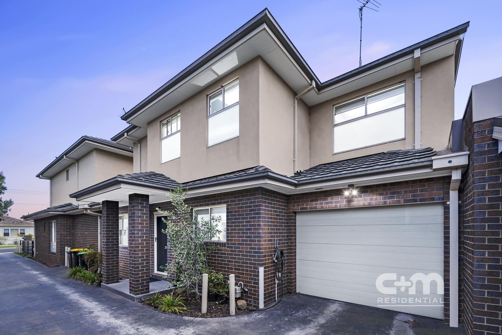 2/8 Salisbury Street, Glenroy VIC 3046, Image 0