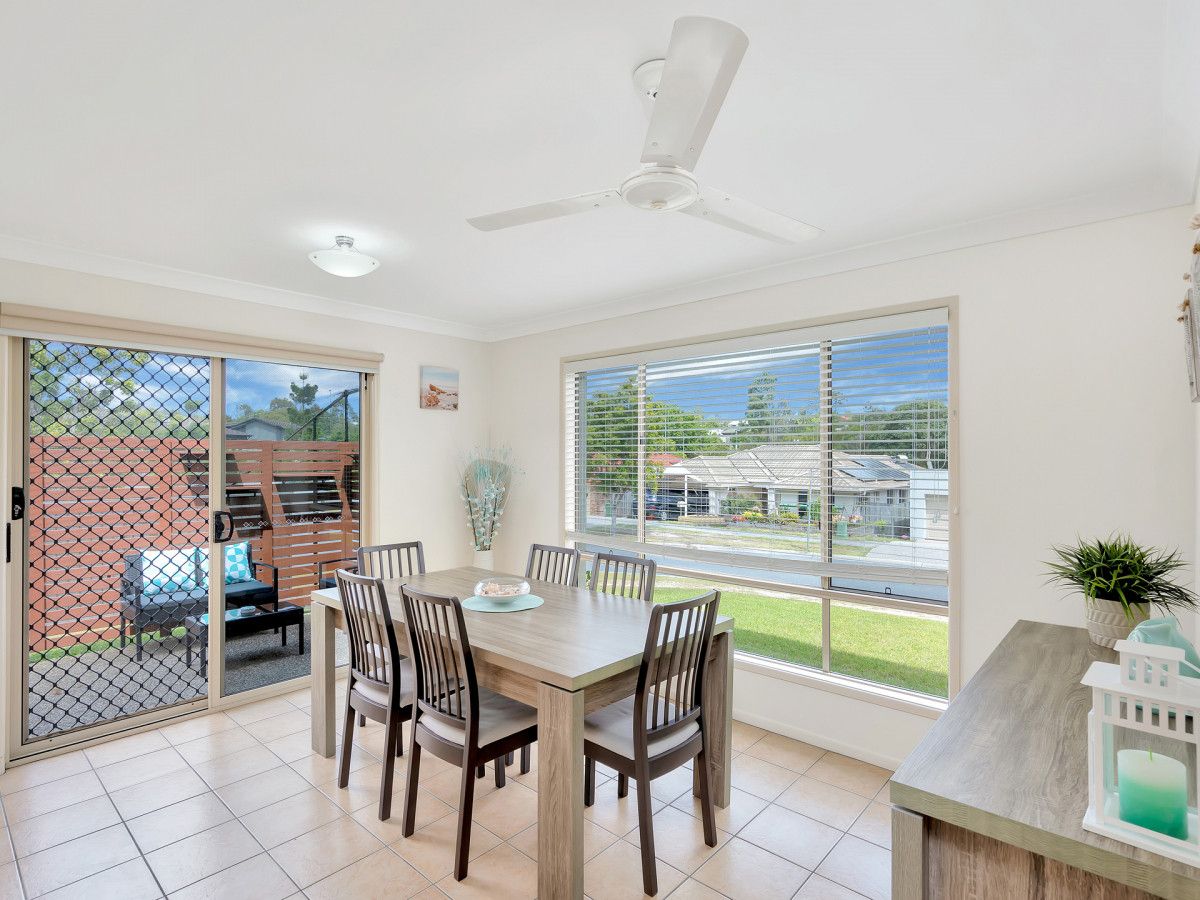 2/6 Belongil Street, Pacific Pines QLD 4211, Image 2