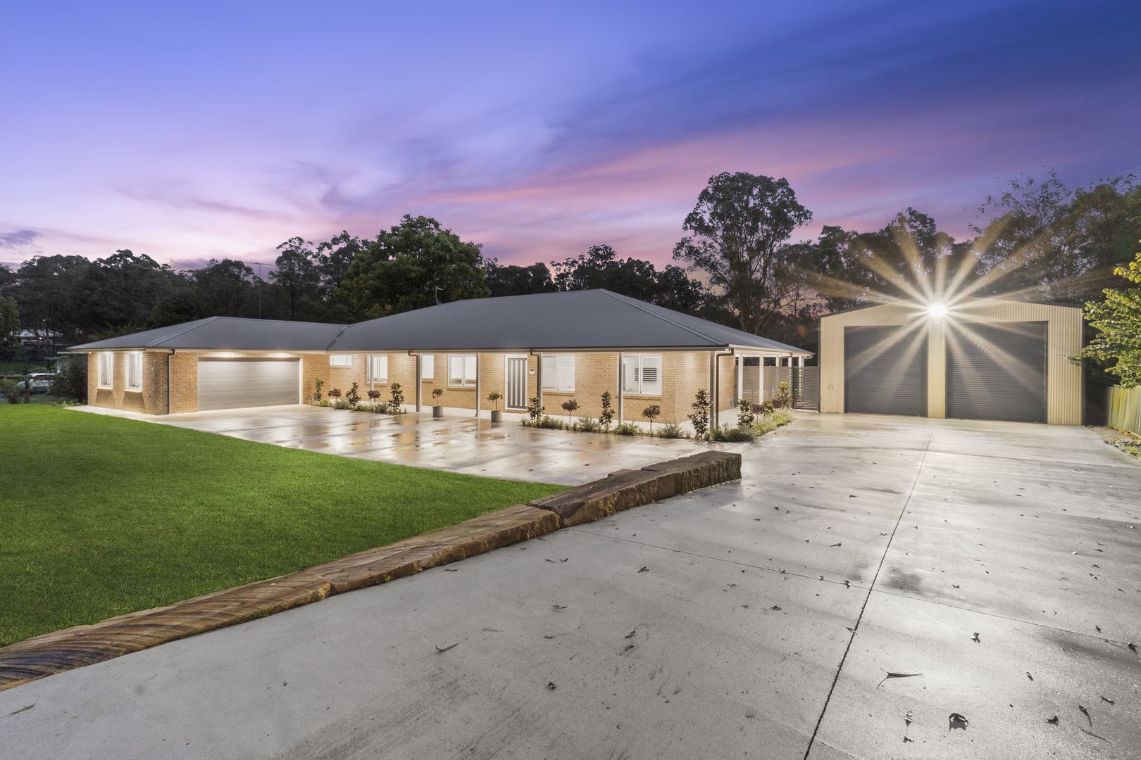 180 Golden Valley Drive, Glossodia Property History & Address