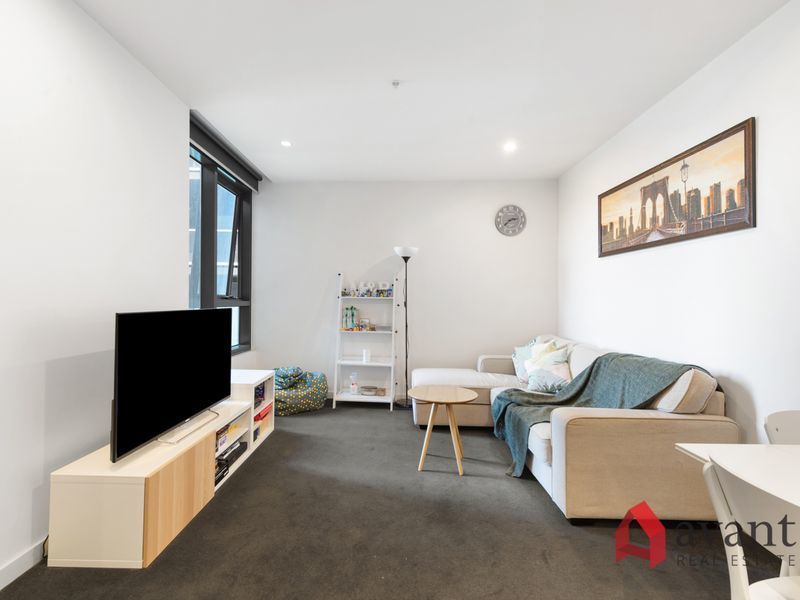 1 bedrooms Apartment / Unit / Flat in 816/3 Yarra Street SOUTH YARRA VIC, 3141