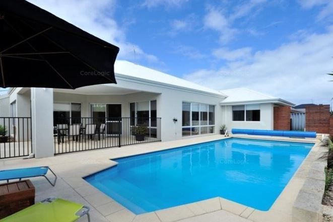 4 bedrooms House in 5 Beacon Way SINGLETON WA, 6175