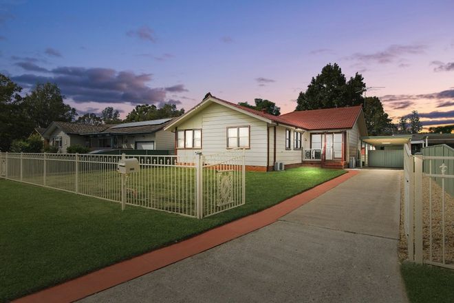 Picture of 6 Mason Avenue, HOBARTVILLE NSW 2753