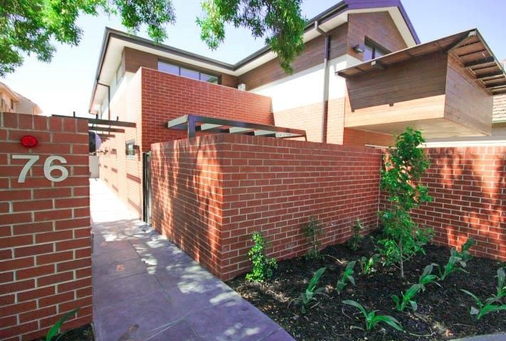 2/76 High Street South, Kew VIC 3101, Image 0