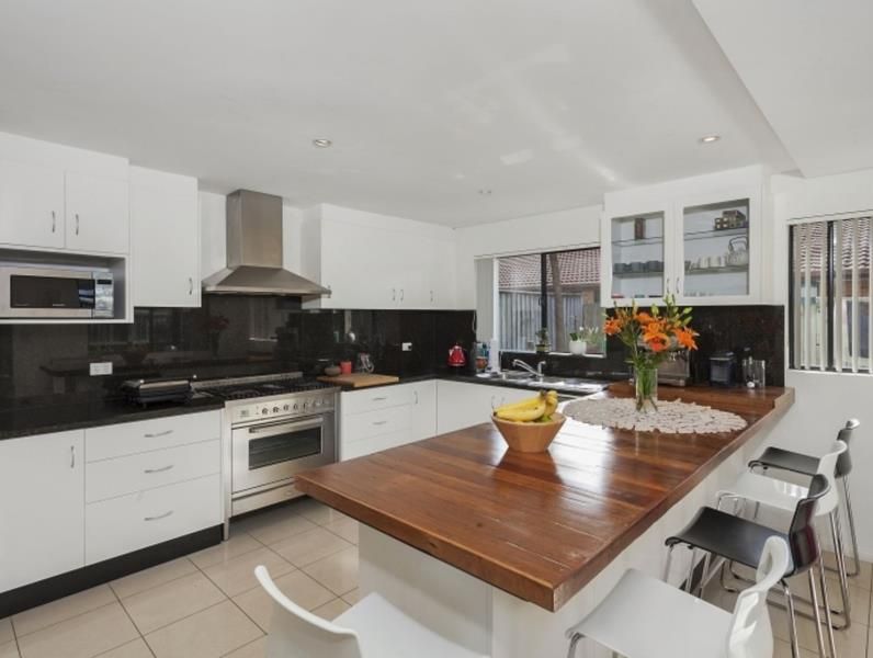 4 bedrooms House in 152b Alfred Street NARRAWEENA NSW, 2099