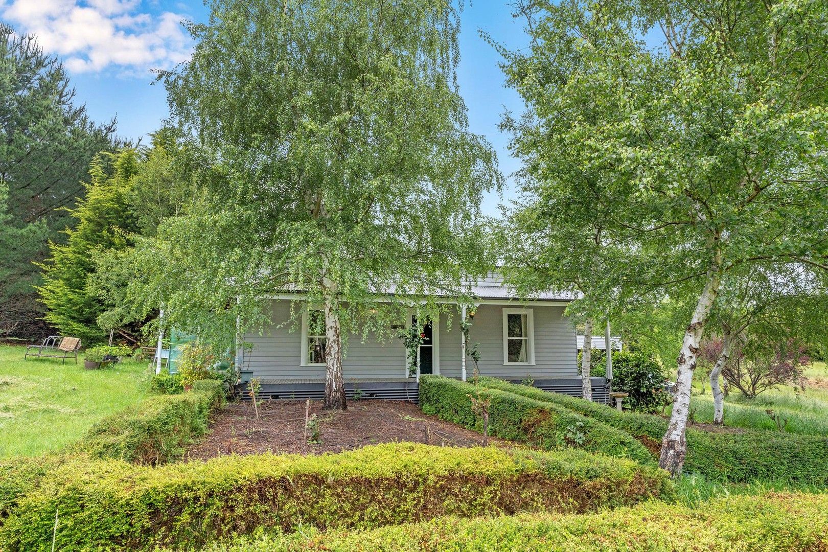 3 bedrooms House in 58 Greendale - Trentham Road GREENDALE VIC, 3341