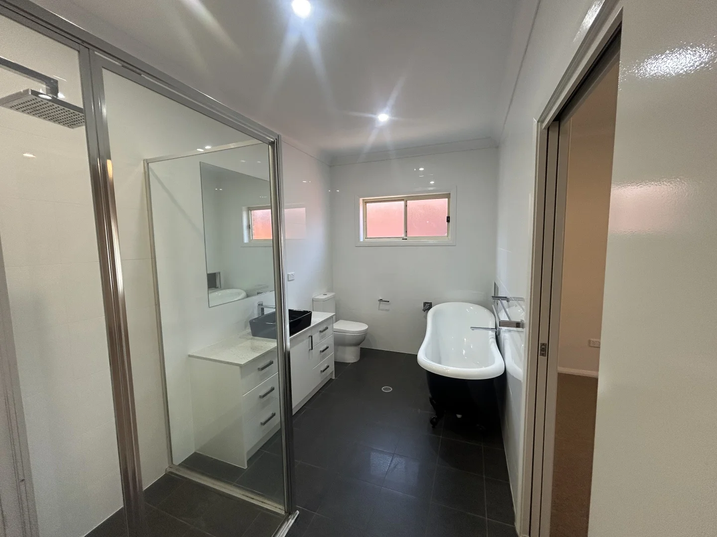 Additional image 3 of 2/13 Cross Street, Bathurst NSW 2795