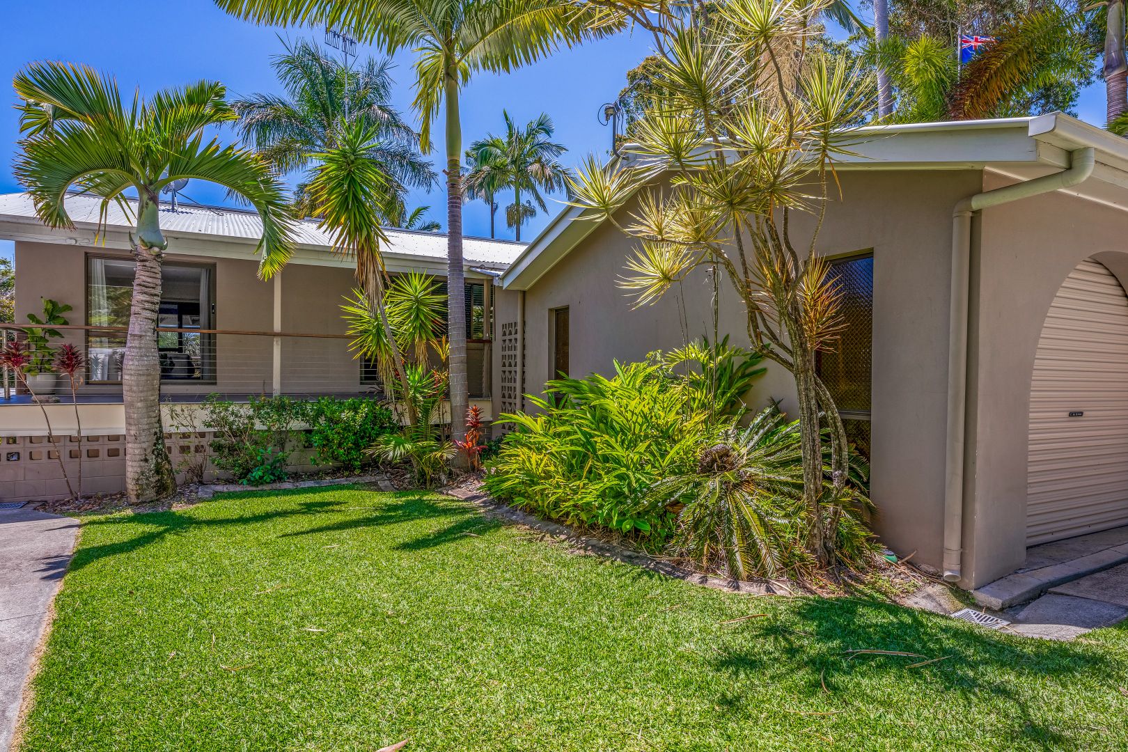 14 Tantula Road East, Alexandra Headland QLD 4572, Image 2