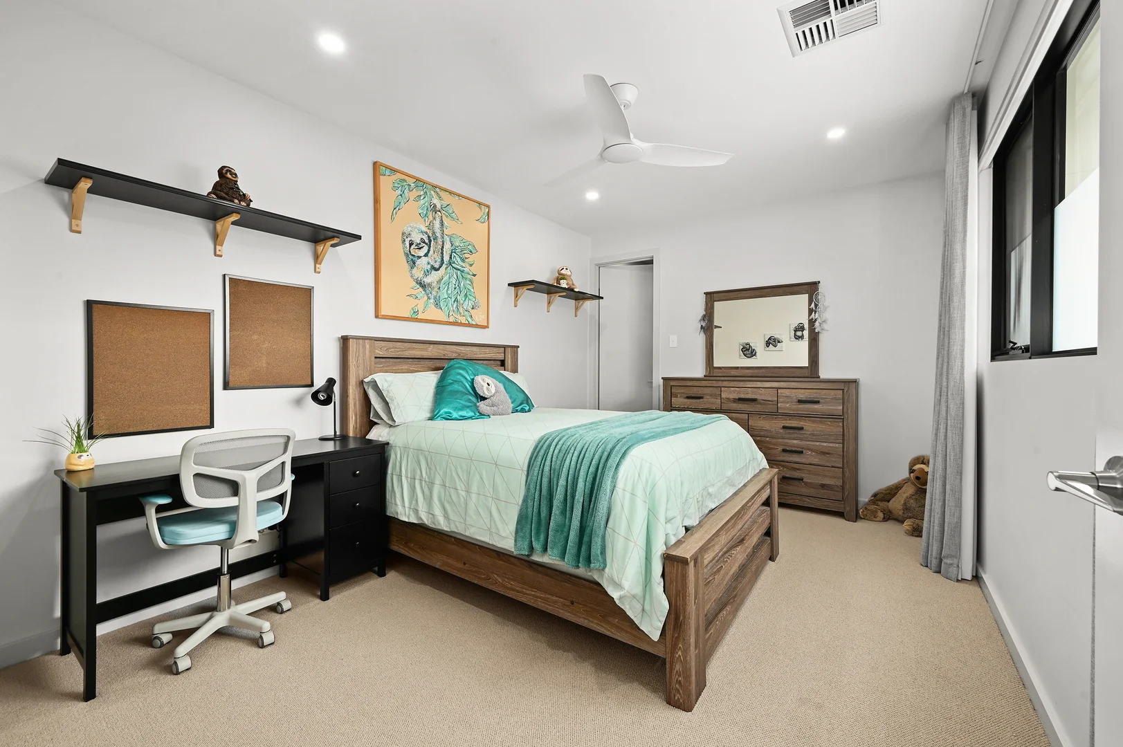 Additional image 24 of 4 Tennyson Heights Court, Tennyson SA 5022