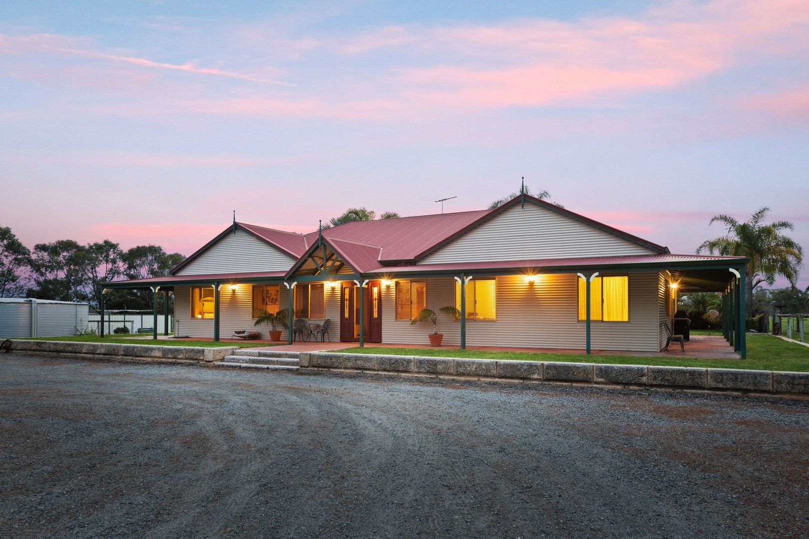 4 bedrooms House in 473 St Albans Road BALDIVIS WA, 6171