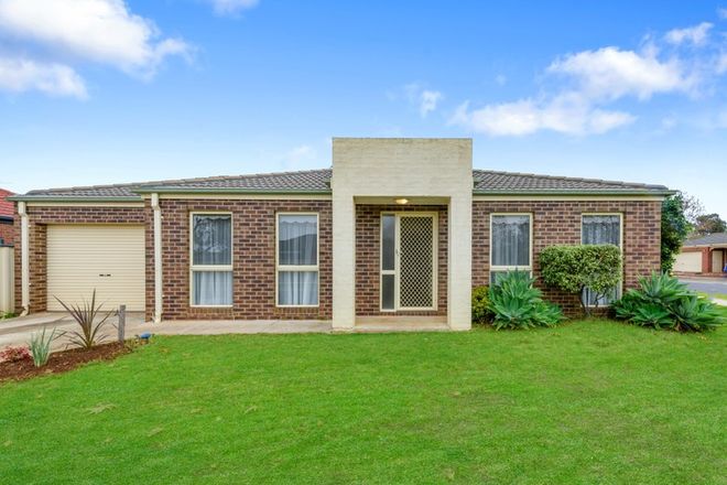 Picture of 1/2 Whitfield Court, TRUGANINA VIC 3029
