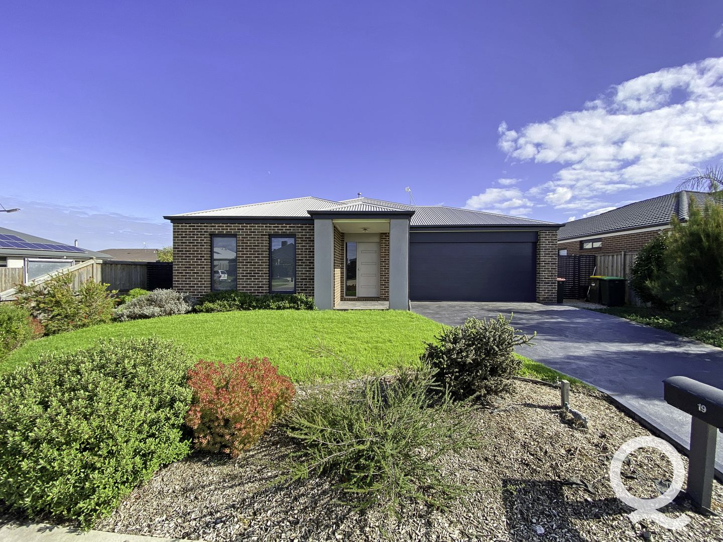 4 bedrooms House in 19 Sunridge Avenue WARRAGUL VIC, 3820