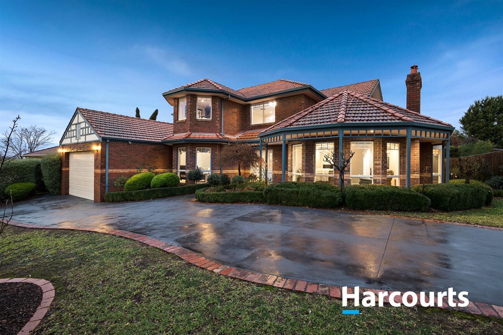 25-27 Yarraridge Drive, Chirnside Park VIC 3116