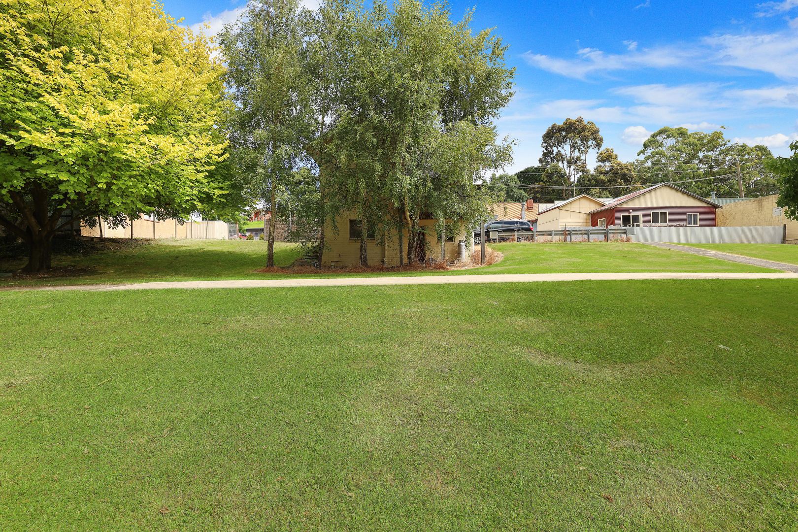 2/11 Timboon-Curdievale Road, Timboon VIC 3268, Image 1