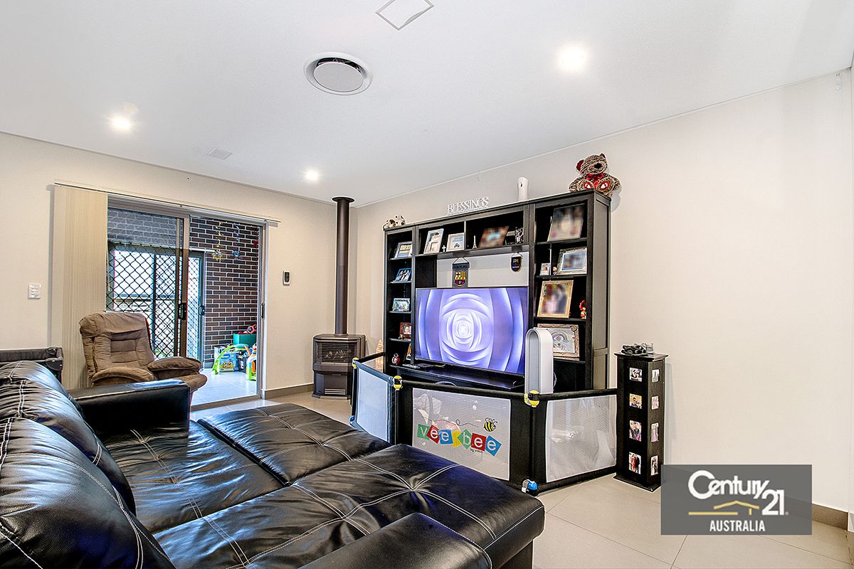 30 Chelmsford Road, South Wentworthville NSW 2145, Image 2