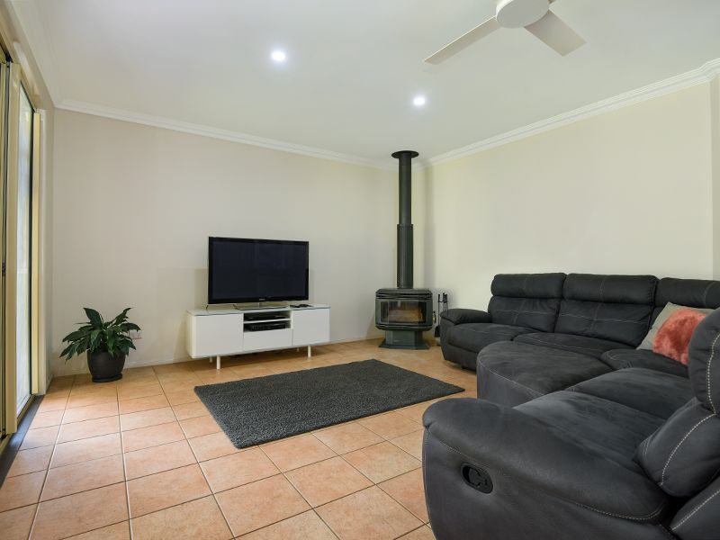9 Andersson Court, Highfields QLD 4352, Image 1