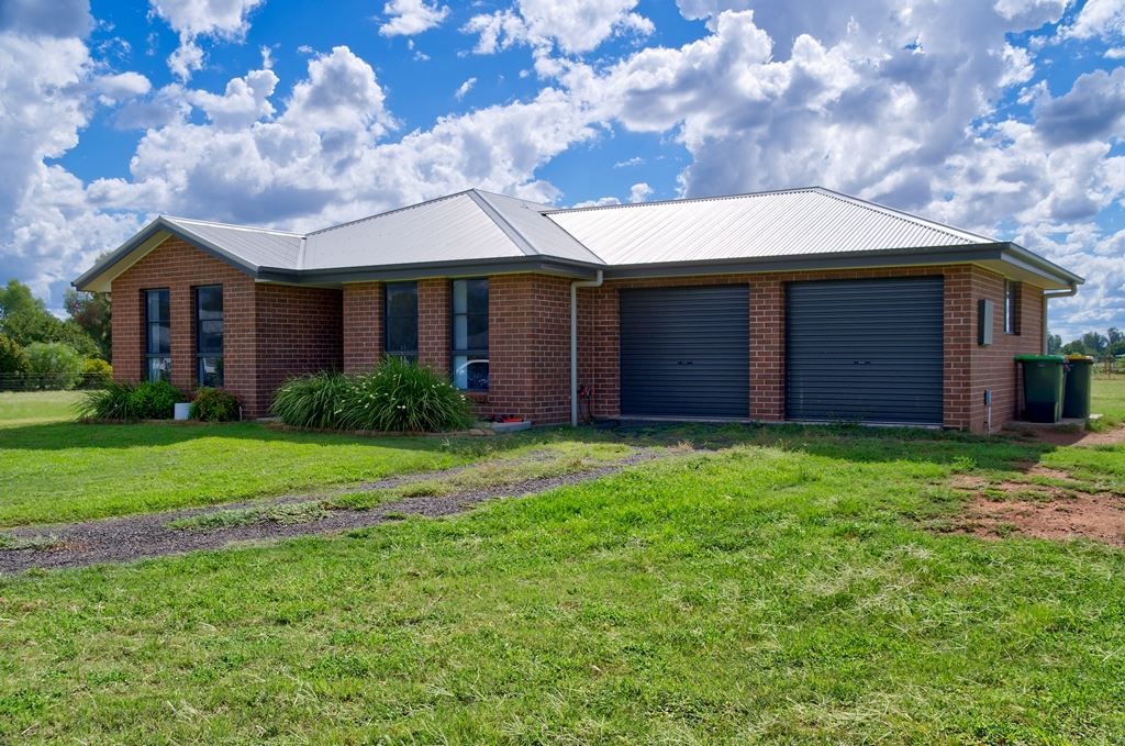 226 Riverside Drive, Narrabri NSW 2390, Image 0