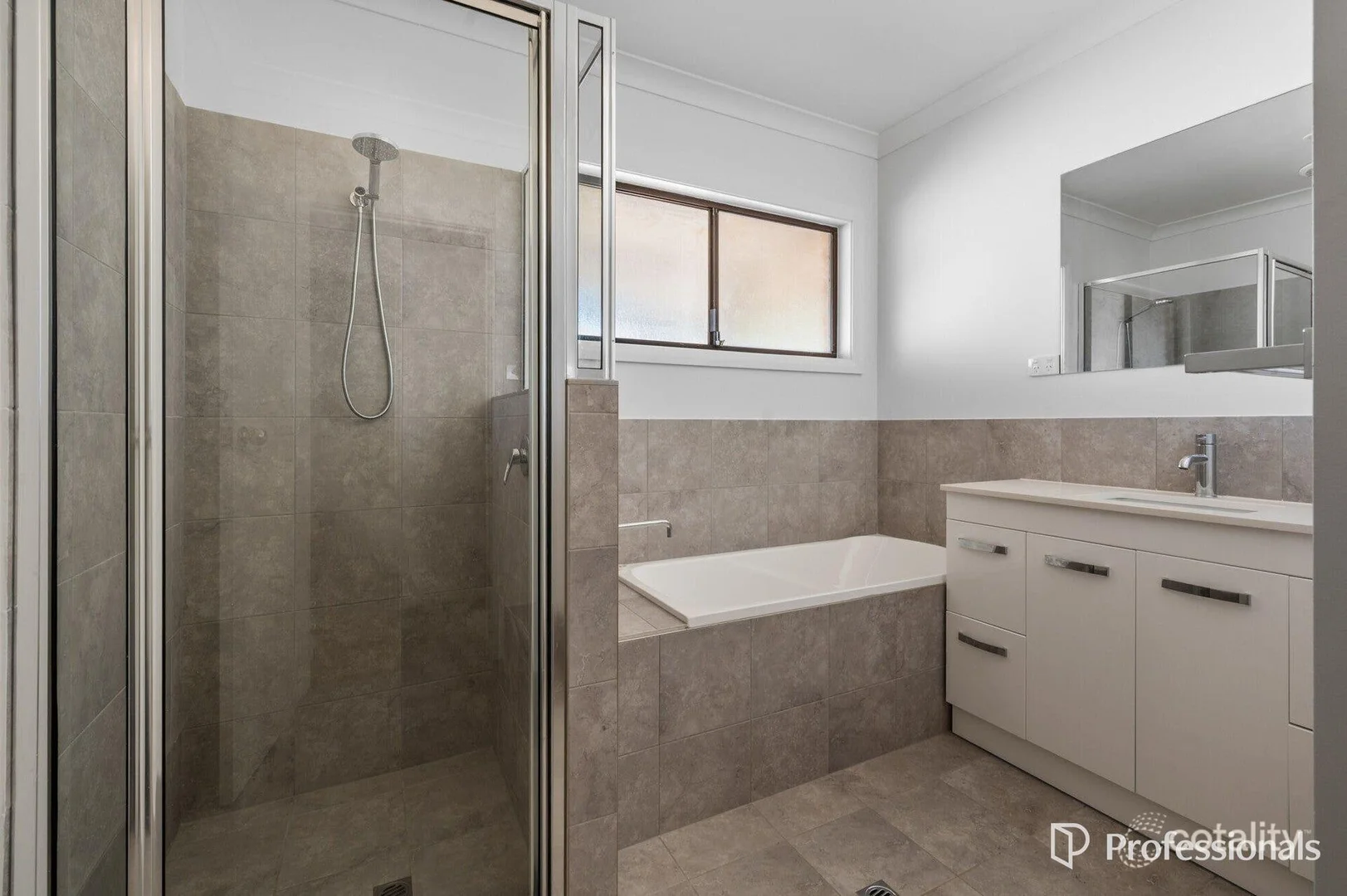 Additional image 11 of 29 Shaw Street, West Lamington WA 6430