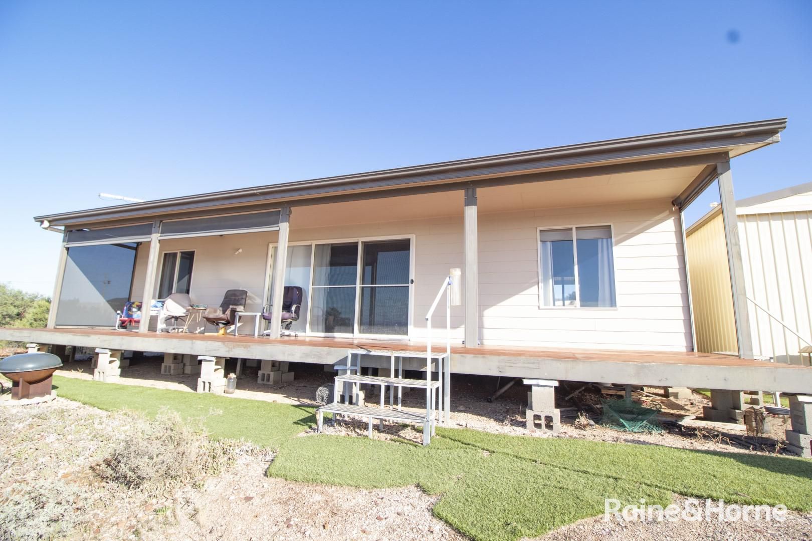 6 Chalklen Court, Commissariat Point SA 5700, Image 0