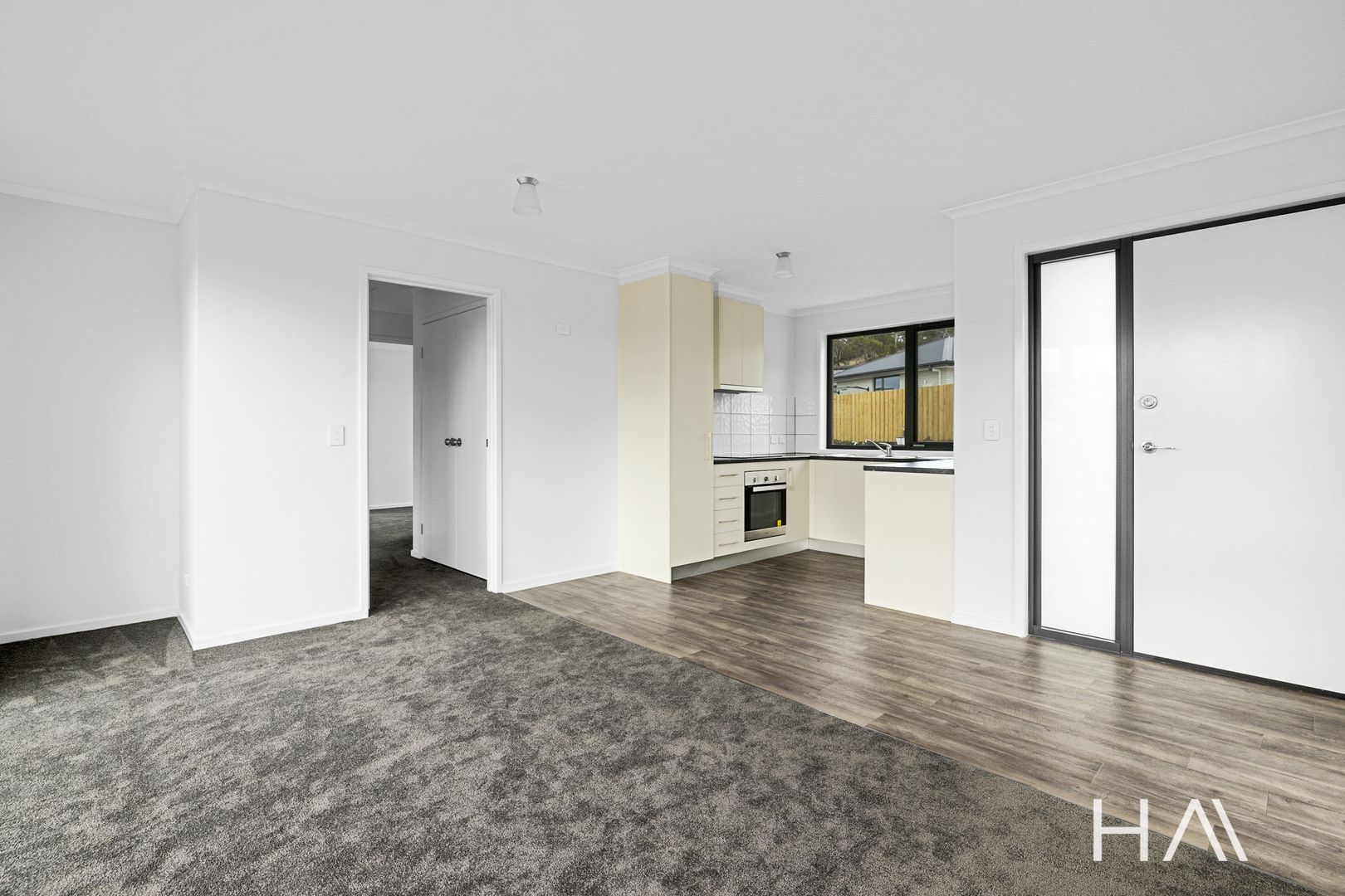 2/1 Statesman Court, Sorell TAS 7172, Image 2