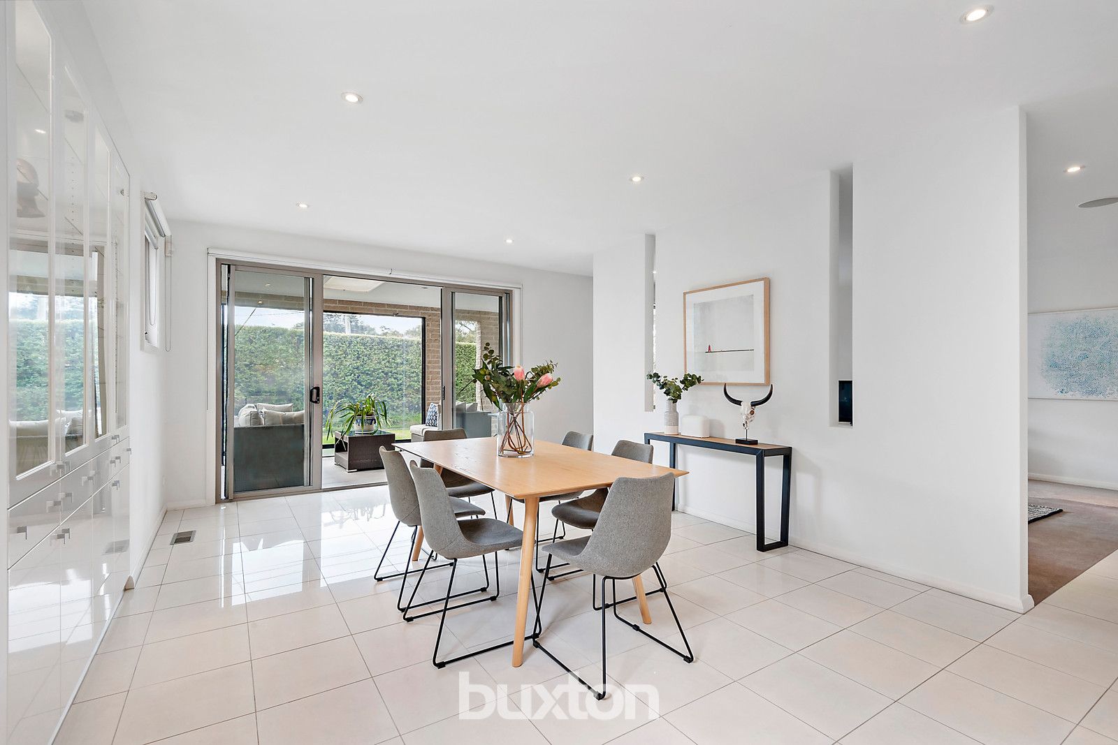 26 Gramatan Avenue, Beaumaris VIC 3193, Image 2