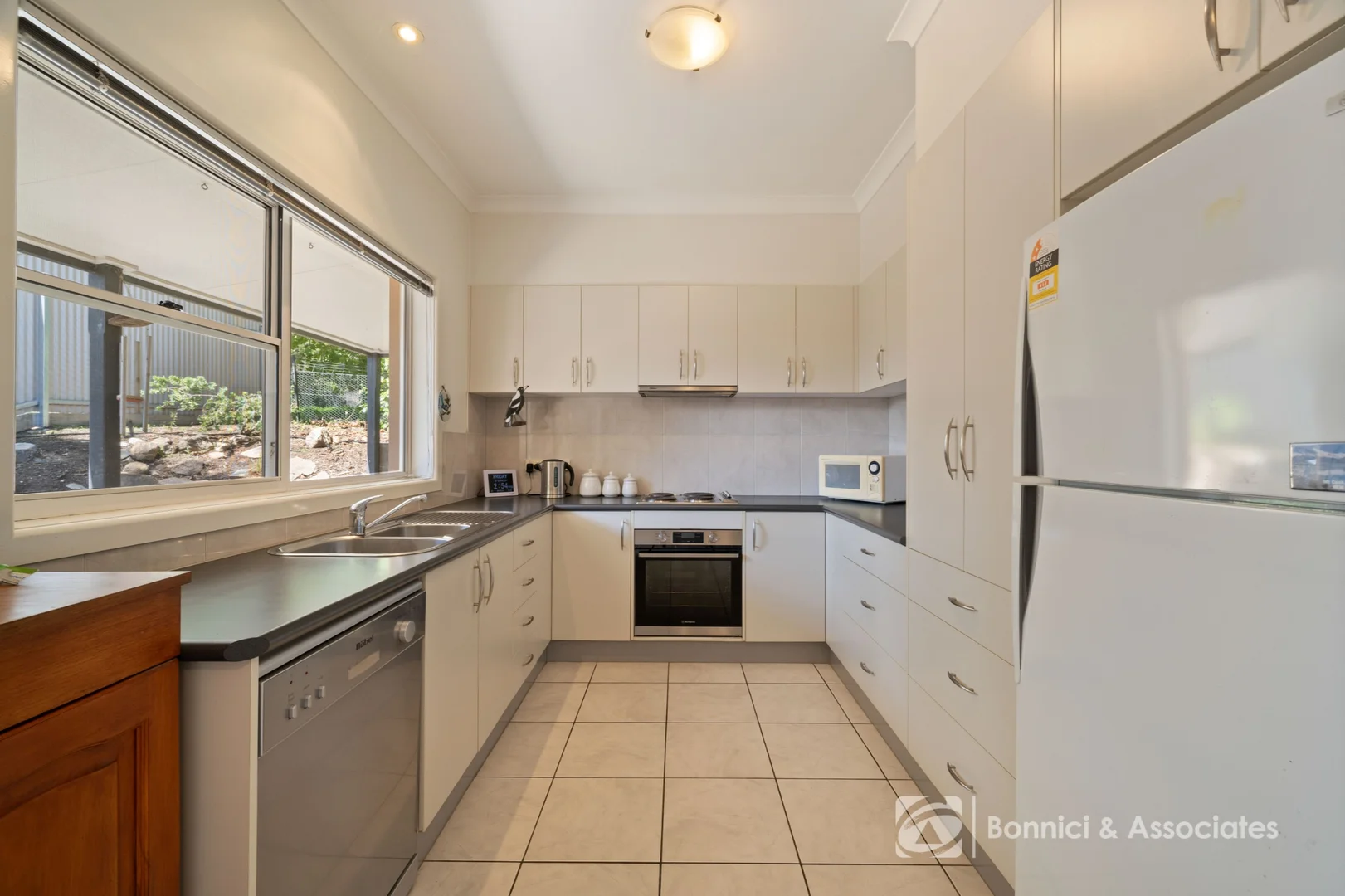 Additional image 4 of 2/9 Priory Lane, Beechworth VIC 3747