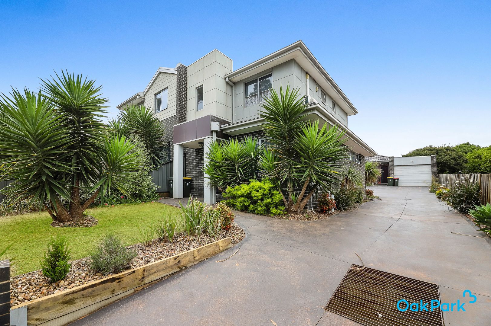 1/160 Waterloo Road, Oak Park VIC 3046, Image 1