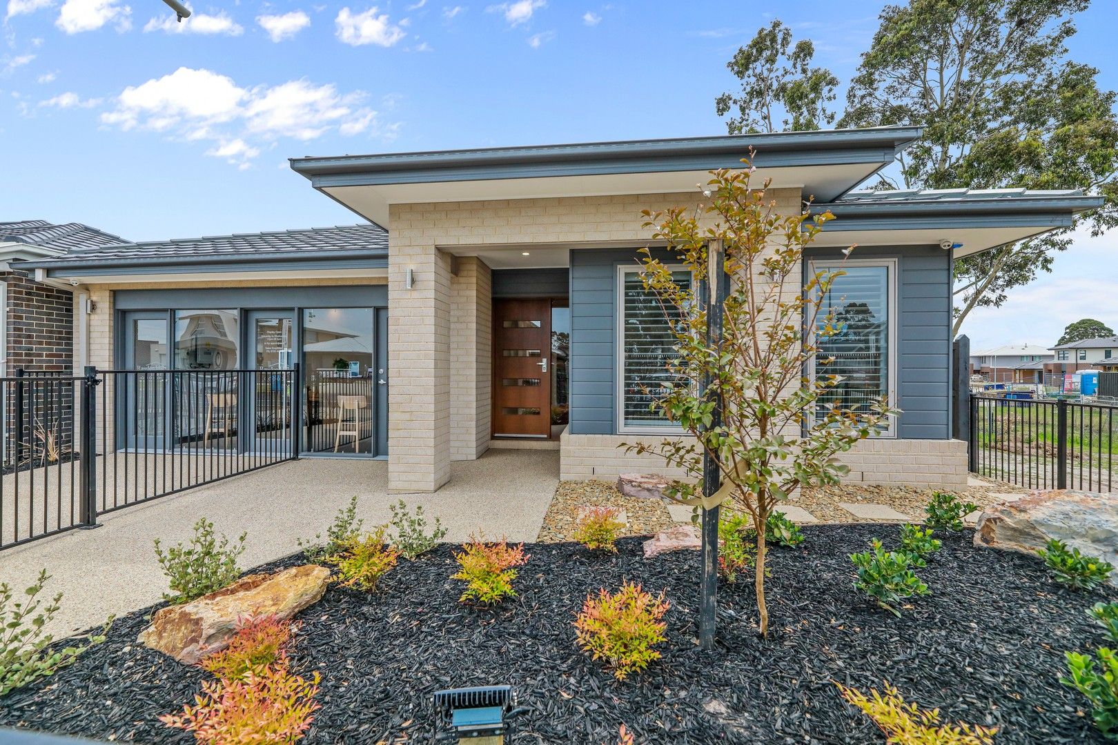 4 bedrooms House in 31 Snead Boulevard CRANBOURNE VIC, 3977