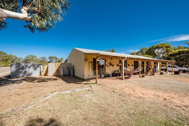 Picture of 4 Commander Court, MORESBY WA 6530