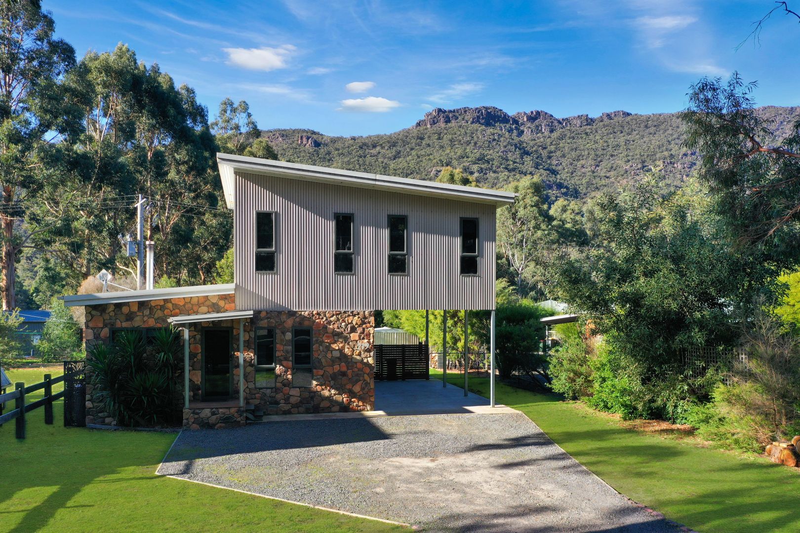 219 Grampians Rd, Halls Gap VIC 3381 Domain