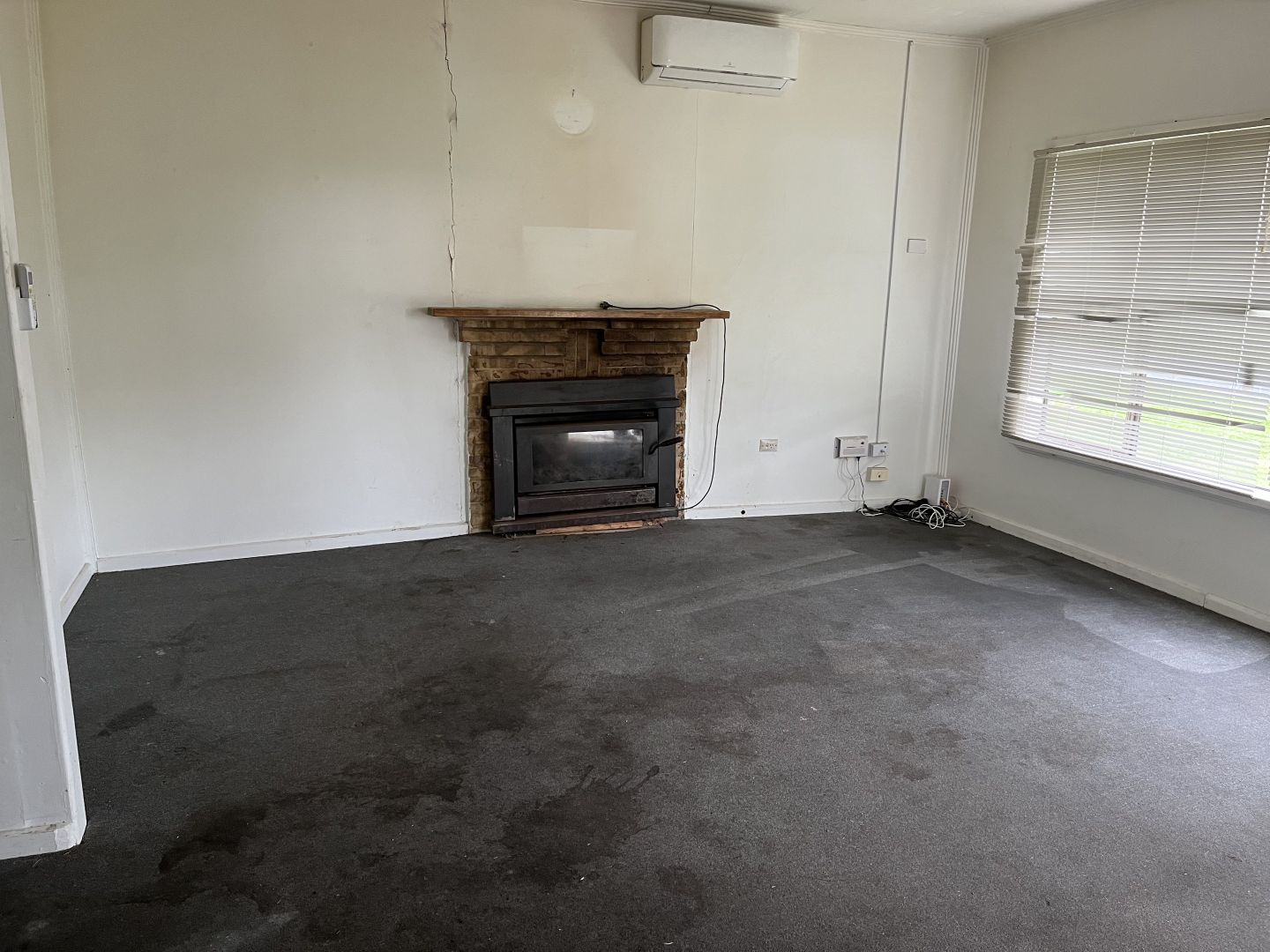 1 WALLACE Street, Apsley VIC 3319, Image 1