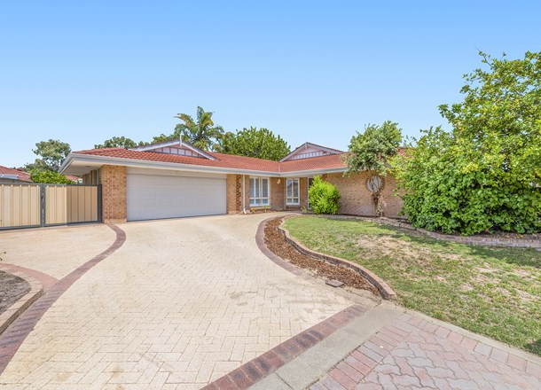 14 Rothesay Court, Cooloongup WA 6168