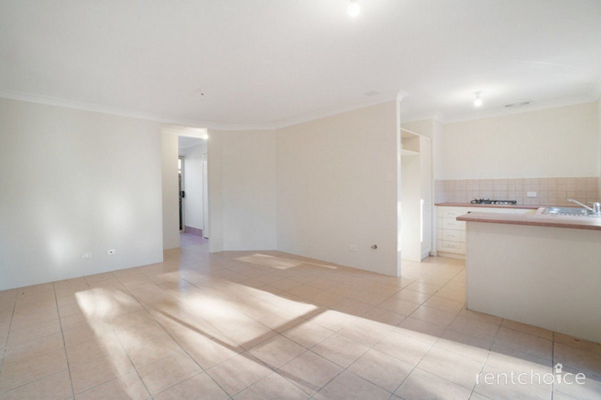 12/54 Millstream Grove, Ellenbrook WA 6069 Villa For Rent 450 Domain