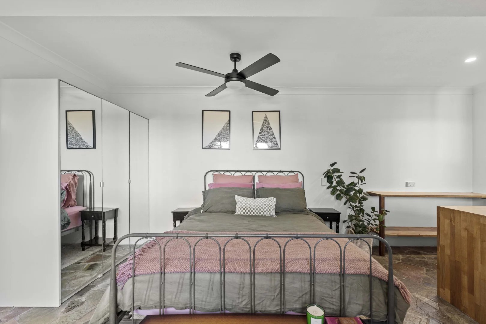 Additional image 24 of 11 Chidlow Court, Elanora QLD 4221