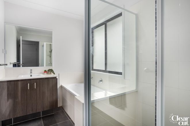 5 Ronald Court Collingwood Park 4301 - Image 6