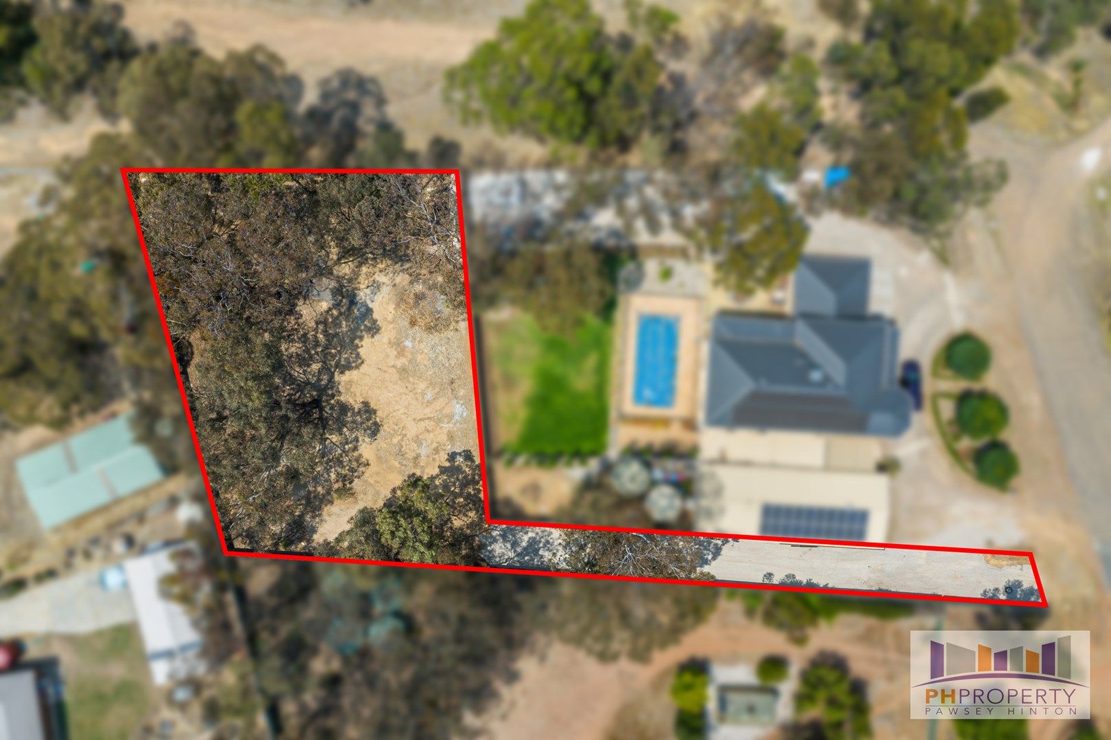 2/13 Evans Street, California Gully VIC 3556, Image 0