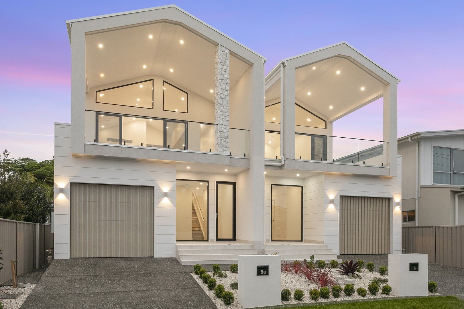 3 bedrooms Semi-Detached in 8A Newton Crescent OAK FLATS NSW, 2529