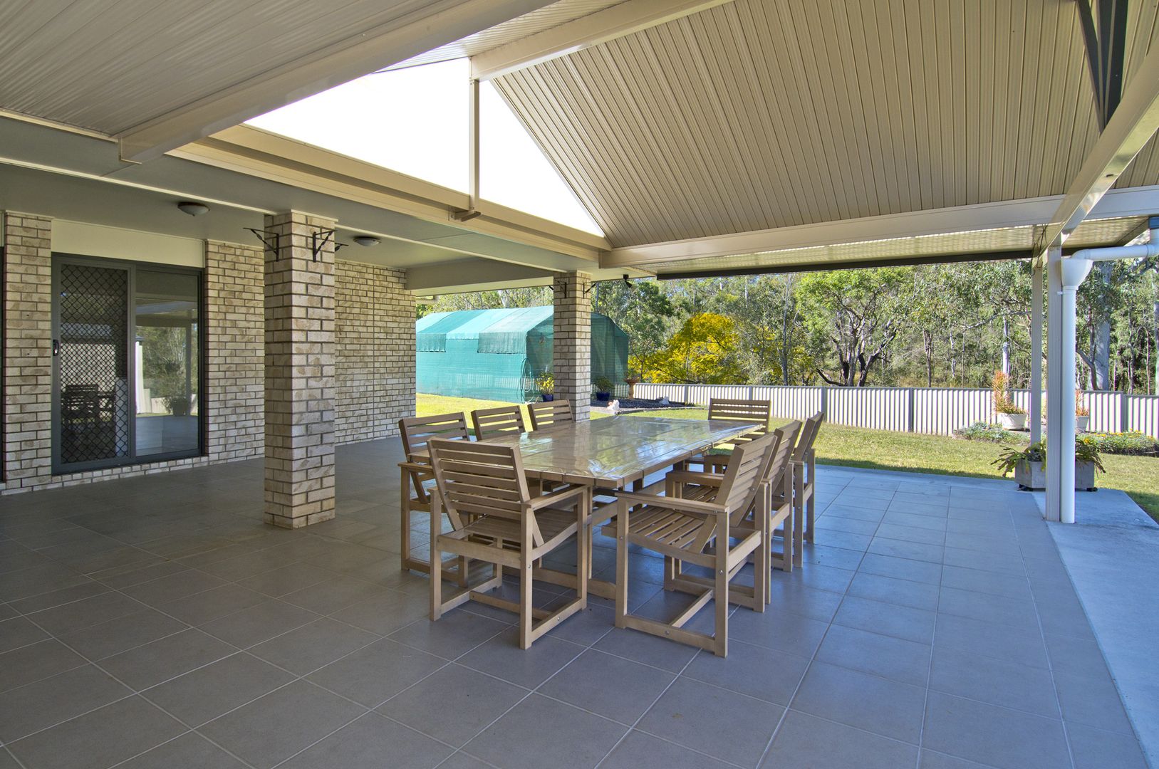 14 Kenross Close, Gleneagle QLD 4285, Image 2