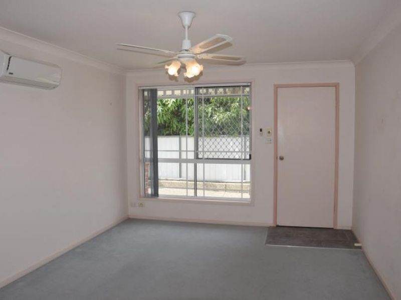 2 bedrooms Apartment / Unit / Flat in 3/4 Powell Street CHARLESTOWN NSW, 2290