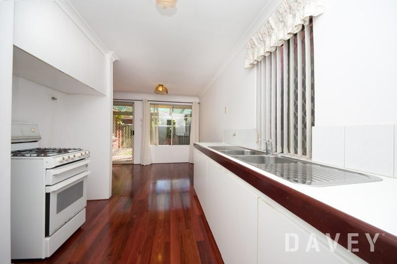 2/92 Ewen Street, Scarborough WA 6019 Apartment For Rent 550 Domain