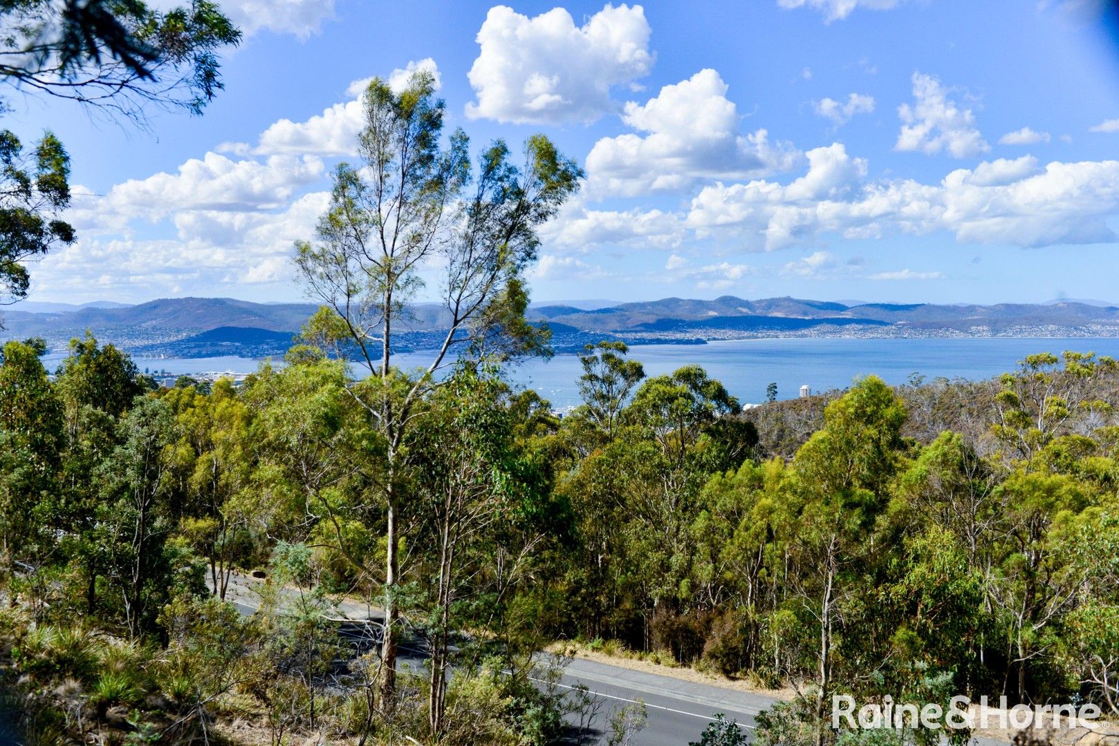30 Woodcutters Road, Tolmans Hill TAS 7007, Image 0