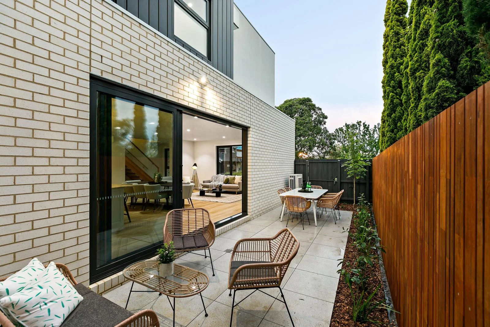 Additional image 4 of 1/64 Hodgson Street, Heidelberg VIC 3084