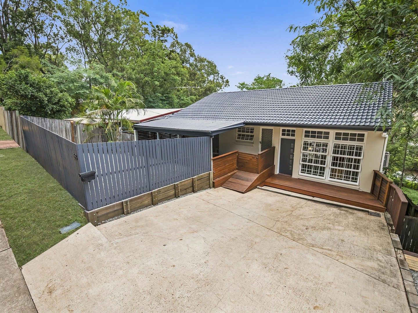 68 Blackheath Road, Oxley QLD 4075, Image 0